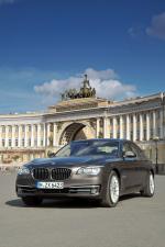 BMW 750iL 2013 года